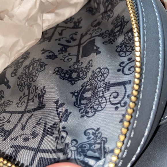 Loungefly Disney Cinderella stepsisters stepmother villains mini backpack - Picture 9 of 9